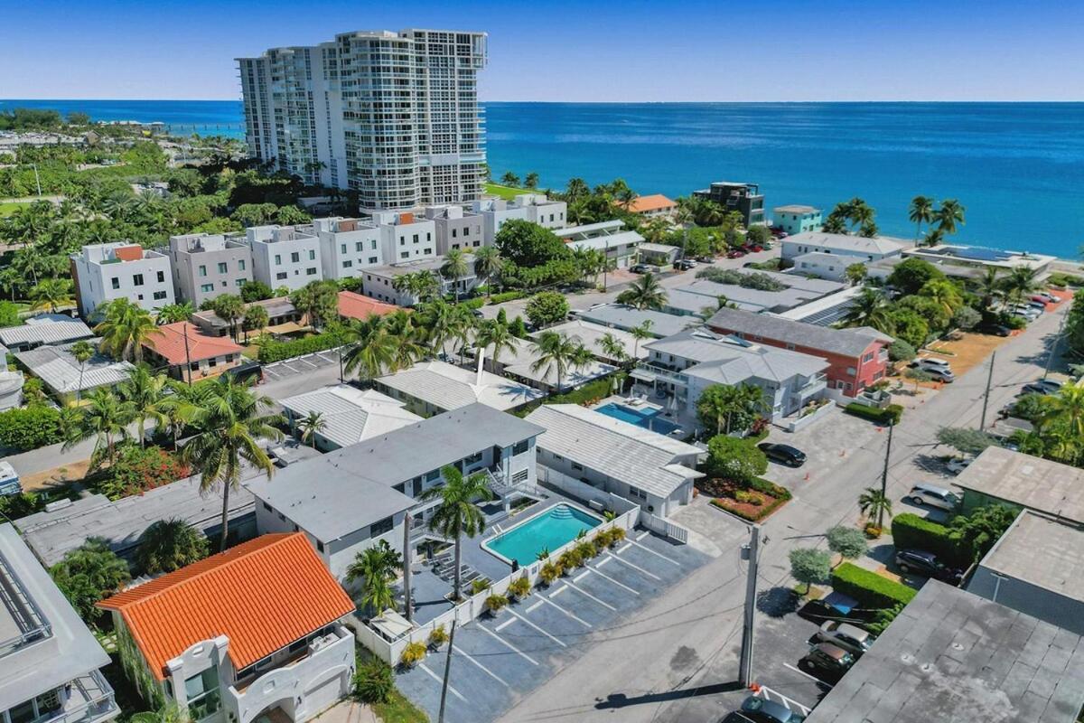 Waves On Desoto Rental Unit With Pool Hollywood Extérieur photo